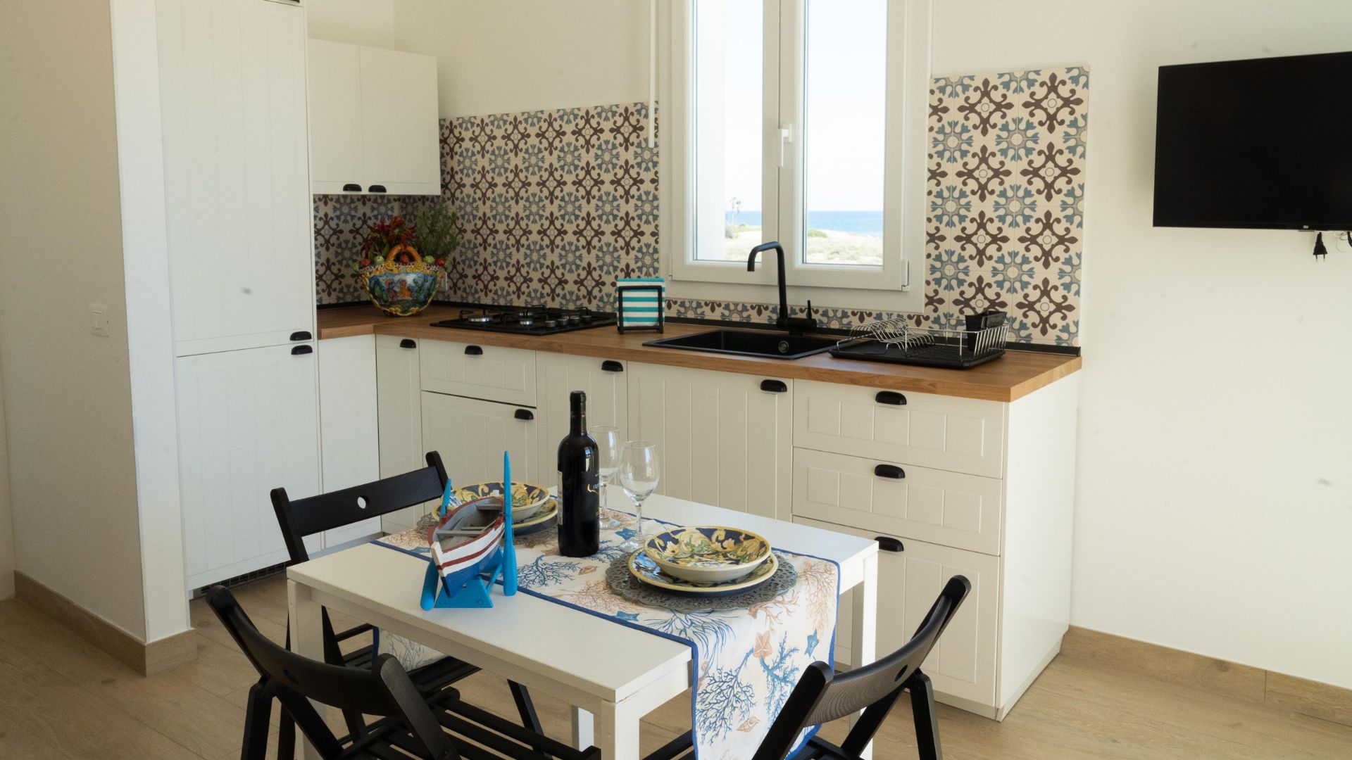 xr:d:DAGCIv1ht8M:6,j:1452835444858325771,t:24041119