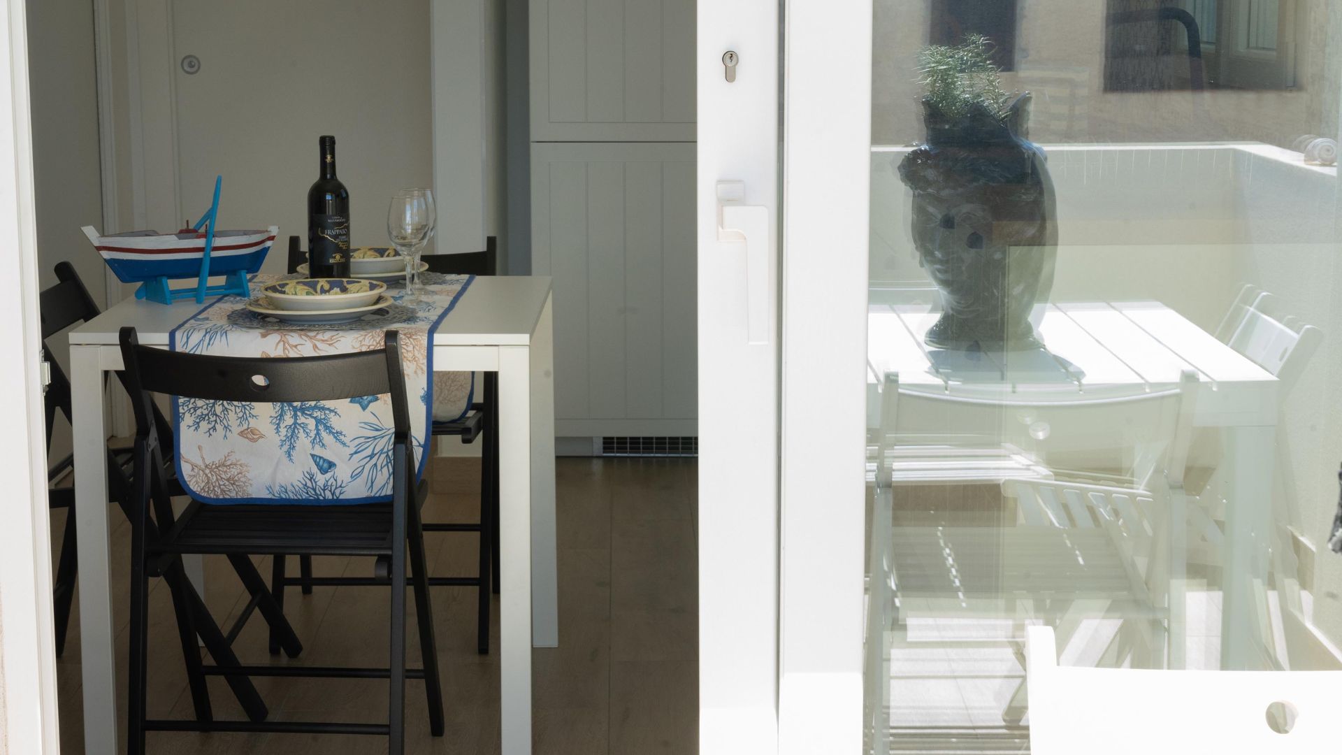 xr:d:DAGCIv1ht8M:6,j:1452835444858325771,t:24041119