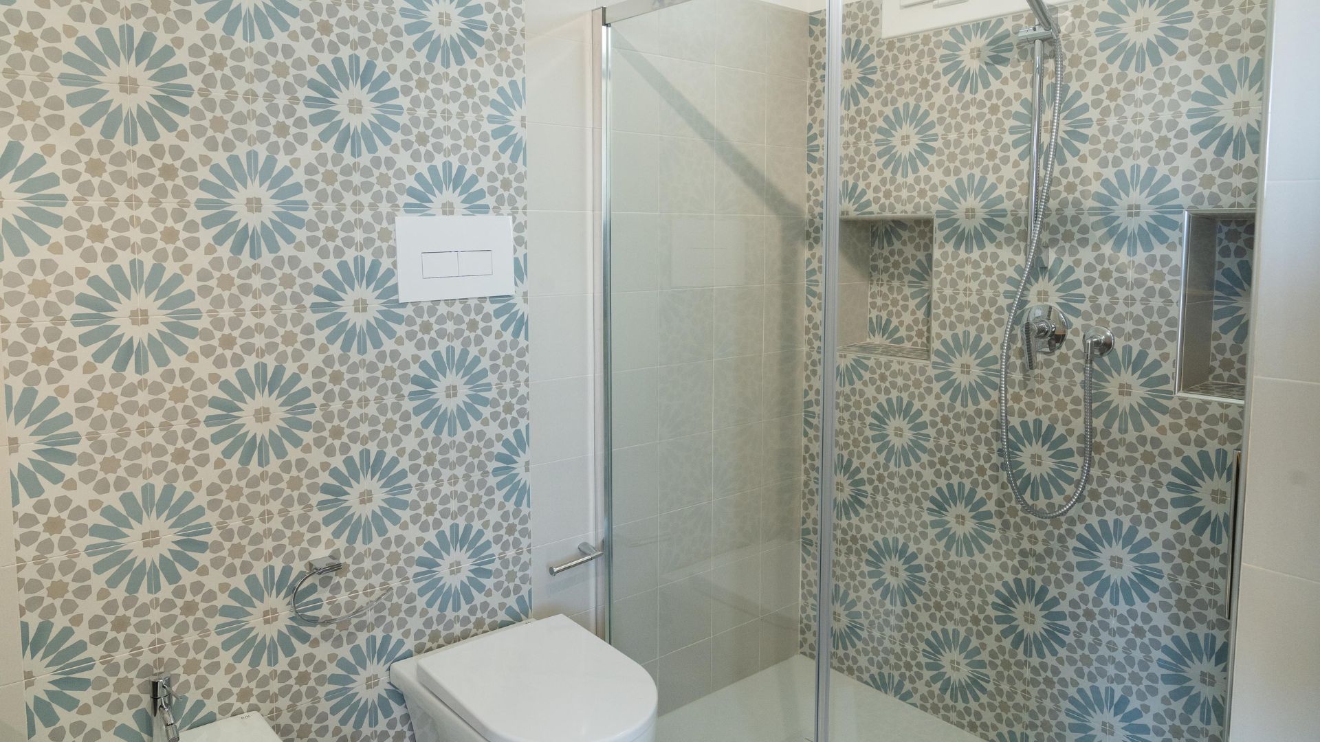 xr:d:DAGCIv1ht8M:6,j:1452835444858325771,t:24041119