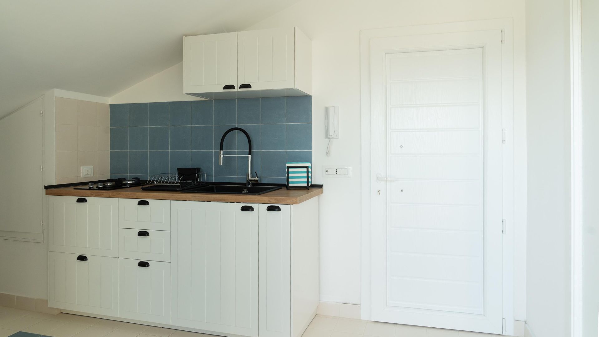 xr:d:DAGCIv1ht8M:6,j:1452835444858325771,t:24041119